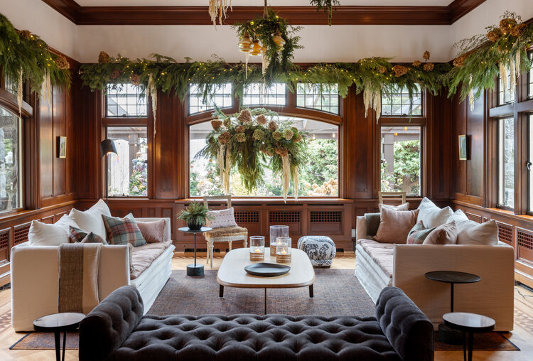 Cowtan & Tout Galloway Plaid Cushion