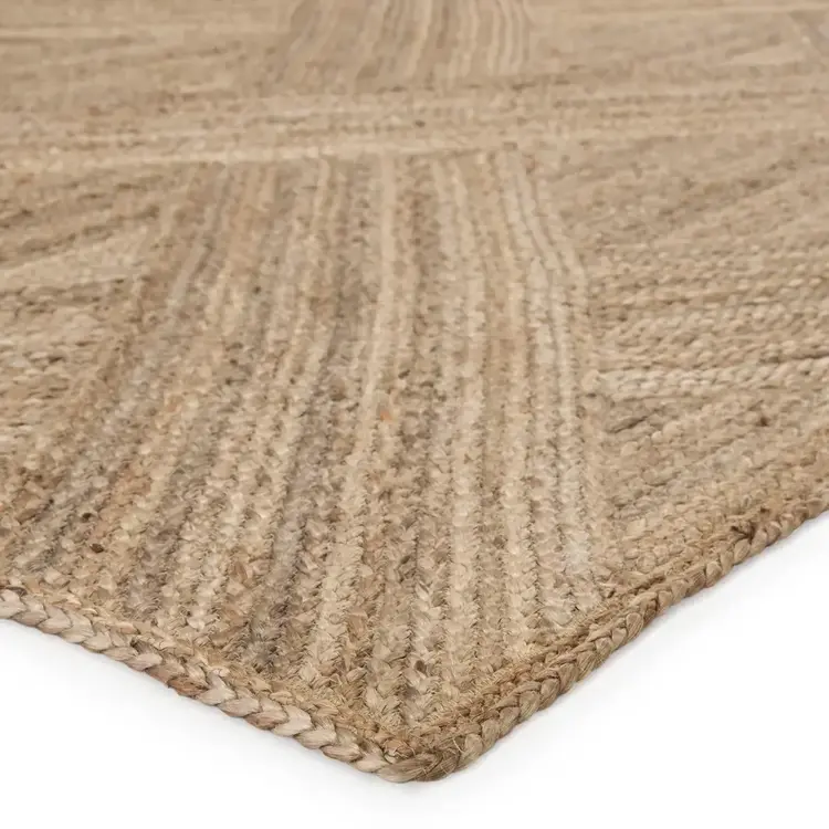 Naturals Vero Jute Rug in marshmallow or pebble