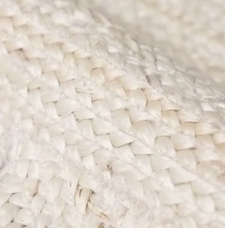 Naturals Vero Jute Rug in marshmallow or pebble