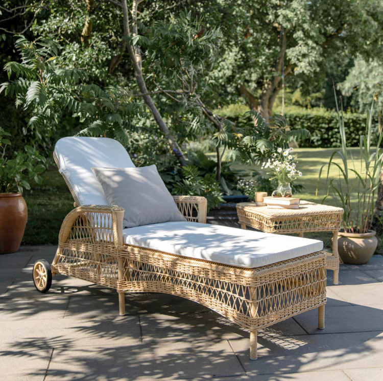 Sika Design Daisy Outdoor Sunbed with Cushion