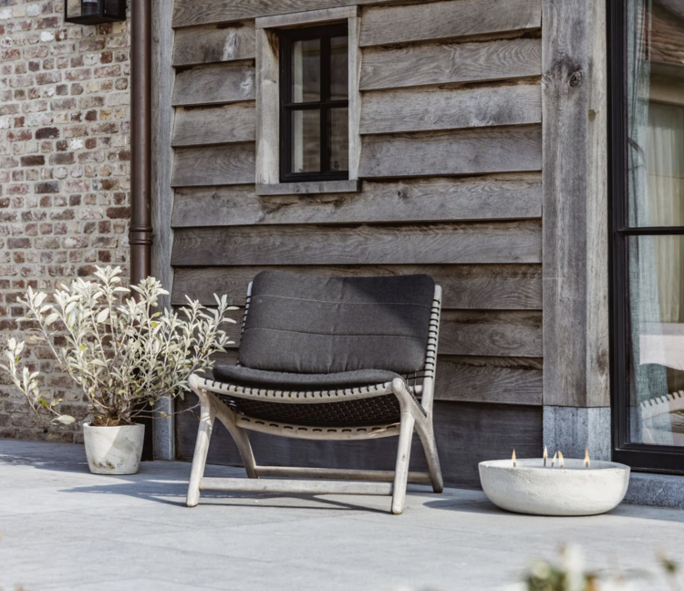 Outdoor Extra-Large Candle with Lid