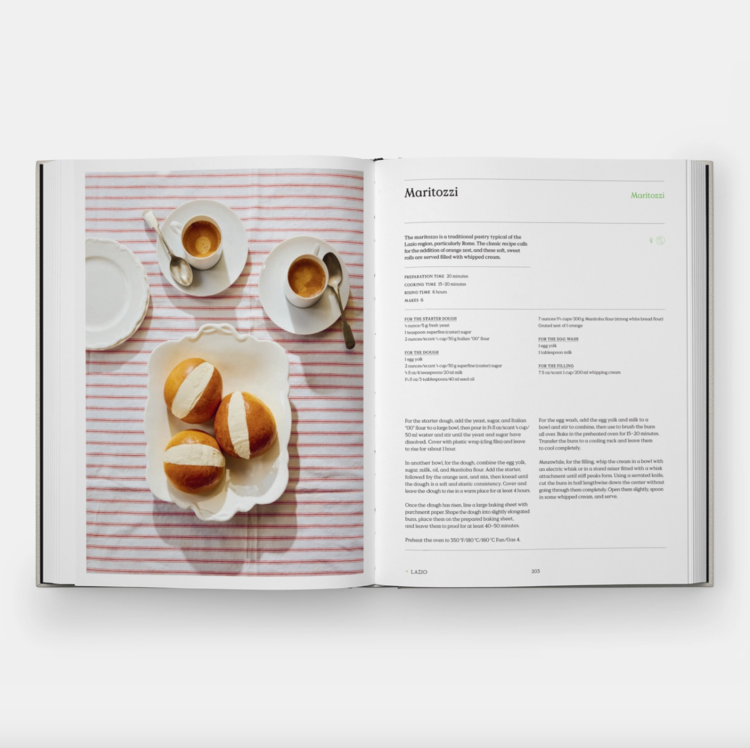 The Regional Italian Cookbook: Recipes from The Silver Spoon