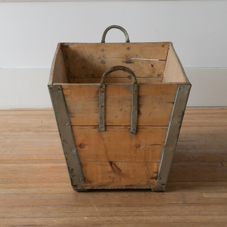 Vintage French Champagne Crate – 20th Century Wooden Crate Décor