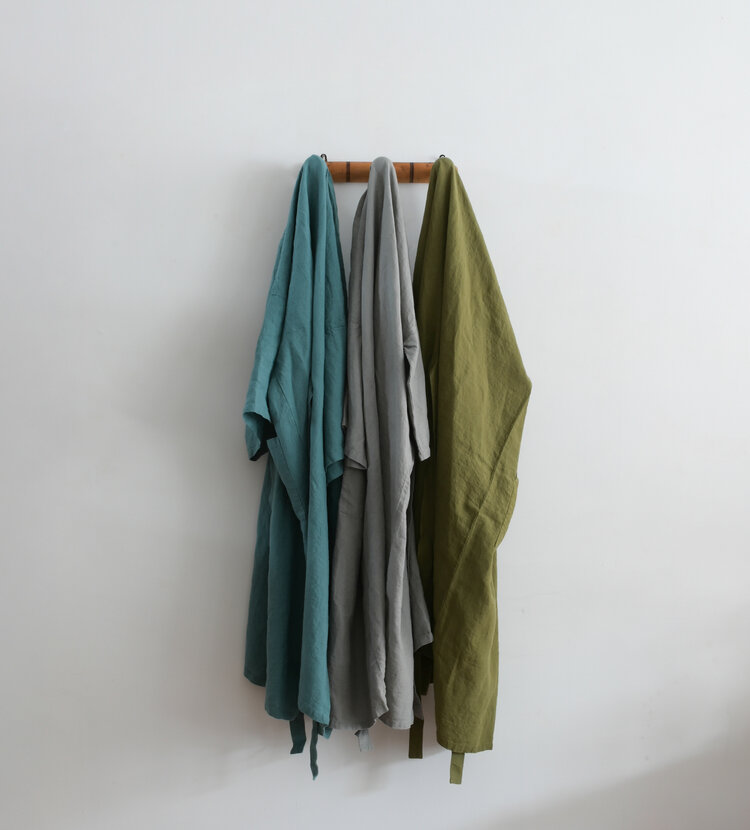 Linge Particulier French Linen Kimono Robe