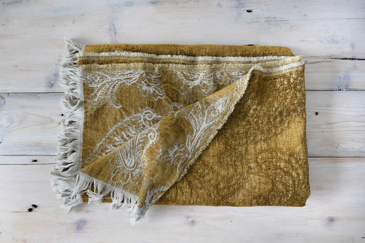 Savery Throw in Camel