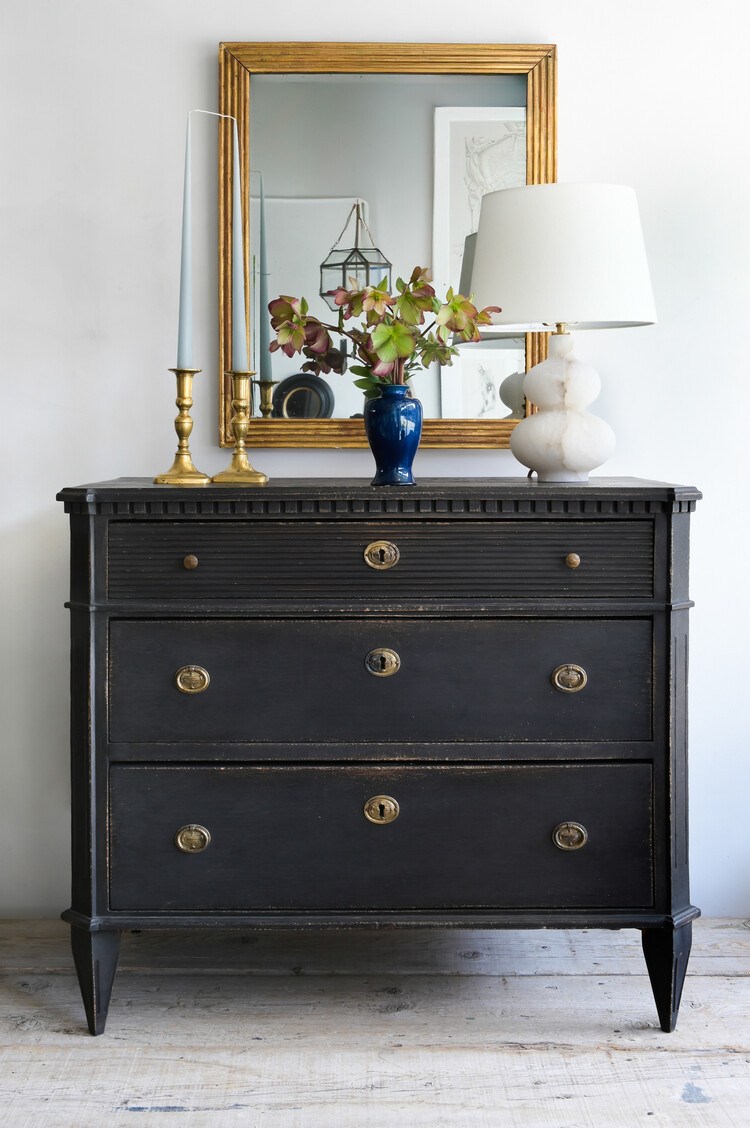 Black Antique Gustavian Chest of Drawers