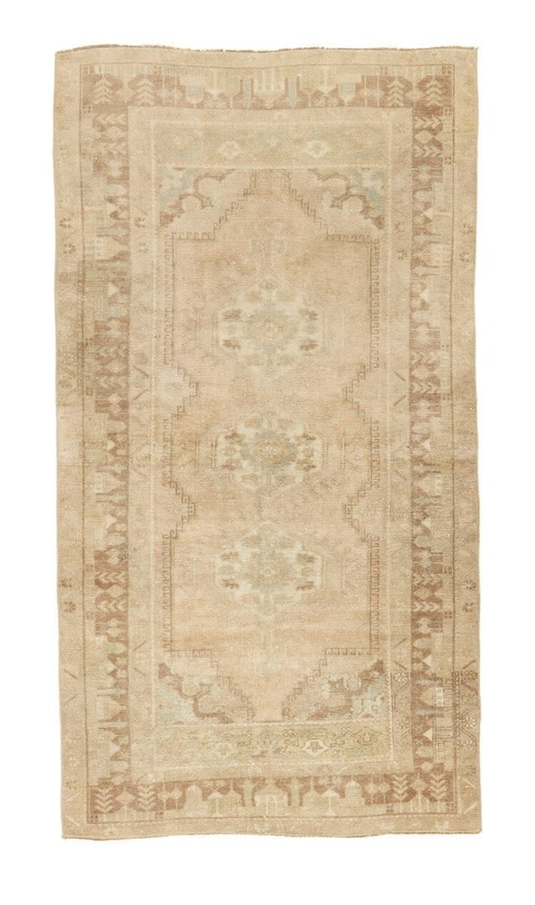 Vintage Vintage Turkish Rug Anatolian Rug 3'5" x 6'3"