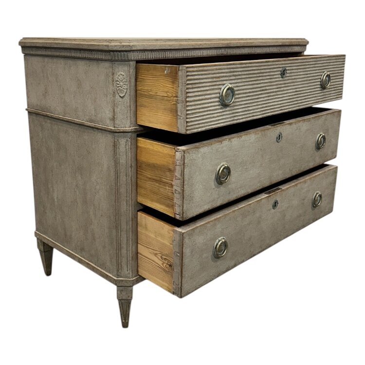 Antique Antique Gustavian Chest of Drawers