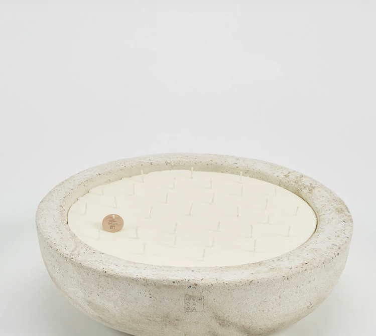 Urban Round Extra-Extra Large Candle