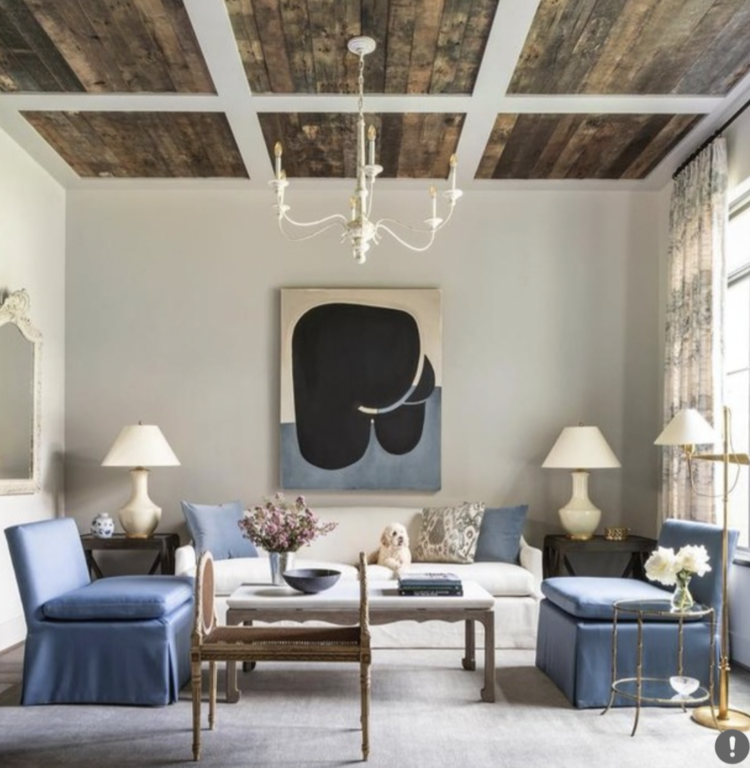 Country Chandelier in Belgian White Small (showroom sample / warehouse item)