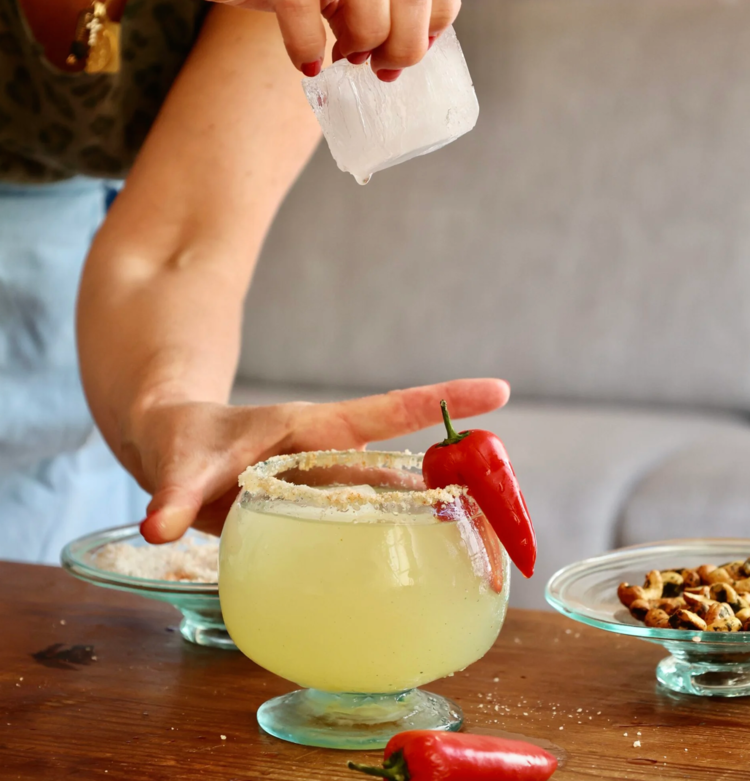 Gordo Transparent Goblet Glass