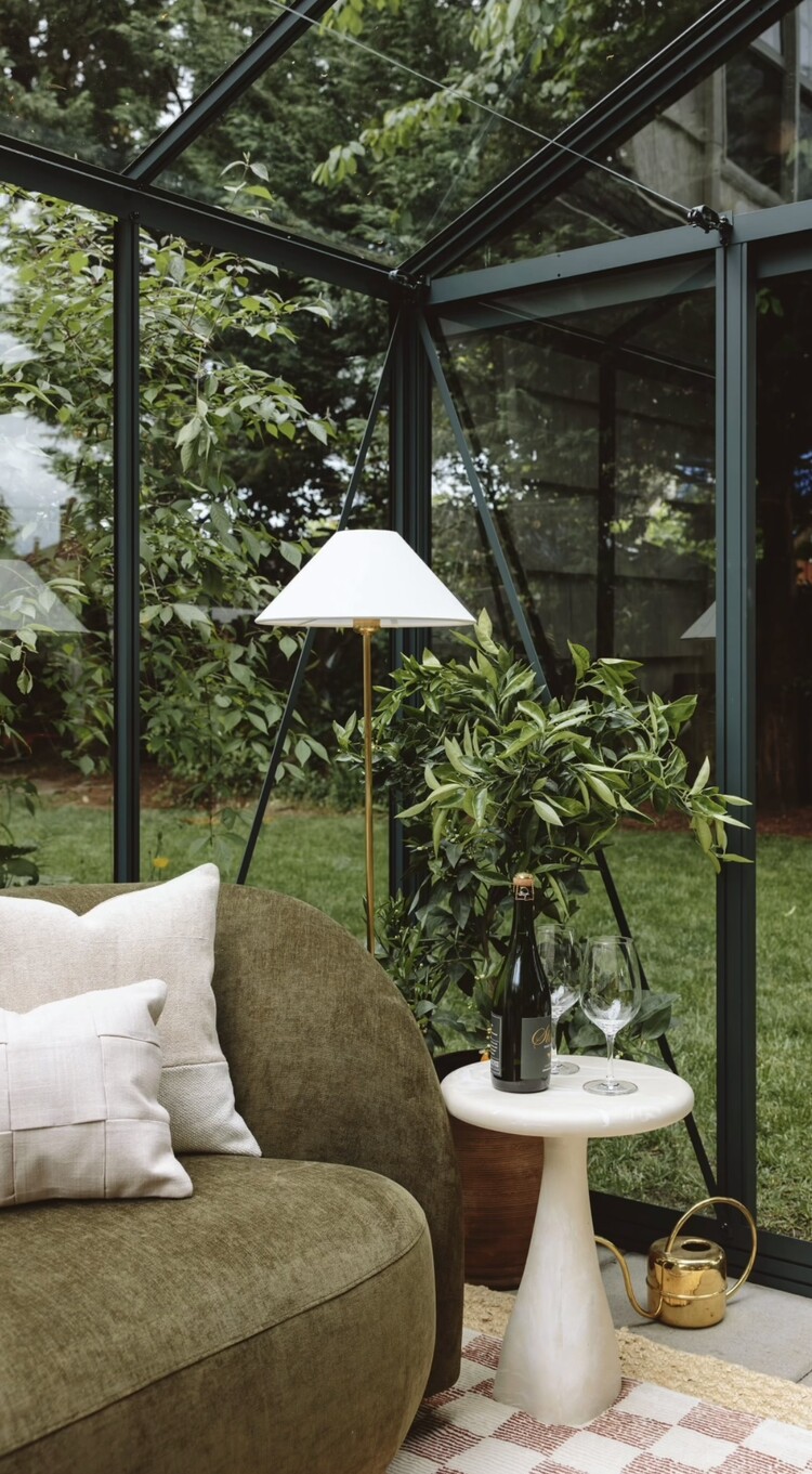 Hackney Cordless Floor Lamp