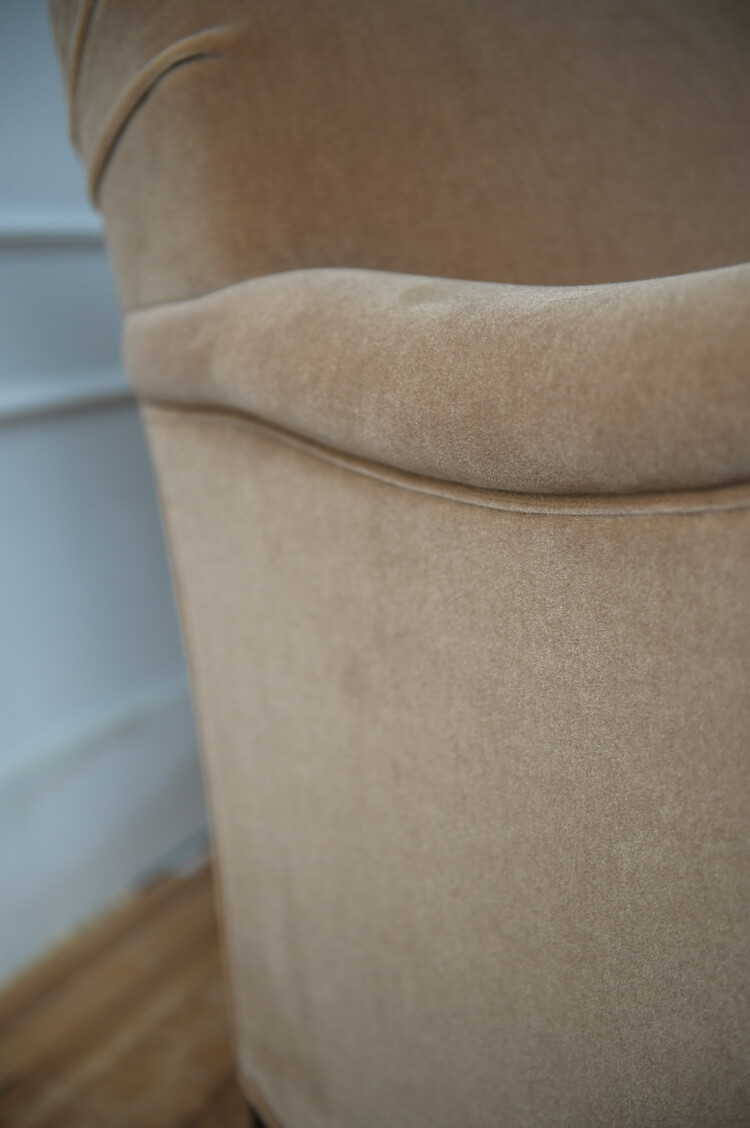 Gild & Co. Cotswolds Chair in Mohair