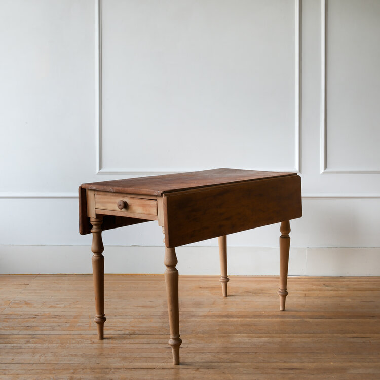 Antique Drop-Leaf Pembrokeshire Table