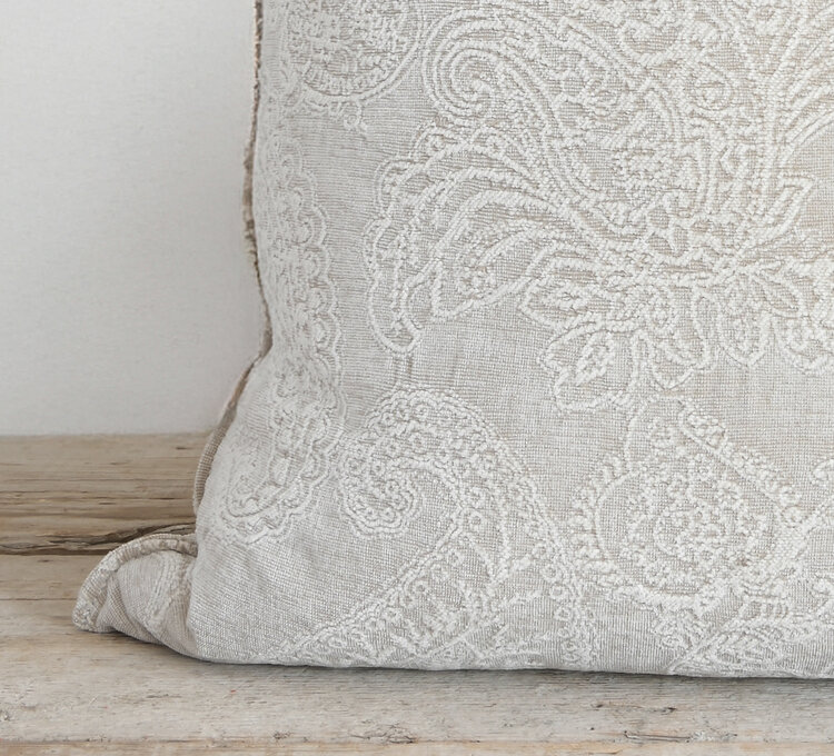 Savery Cushion in Chalk 23x23"