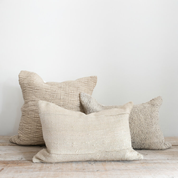 Emmer Lumbar Cushion