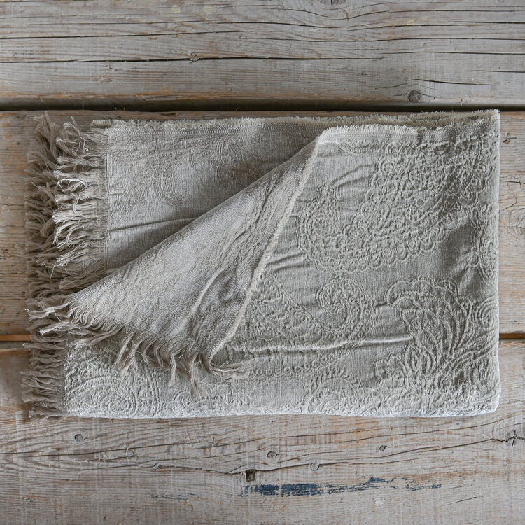 Savery Belgian Throw Blanket - Chalk