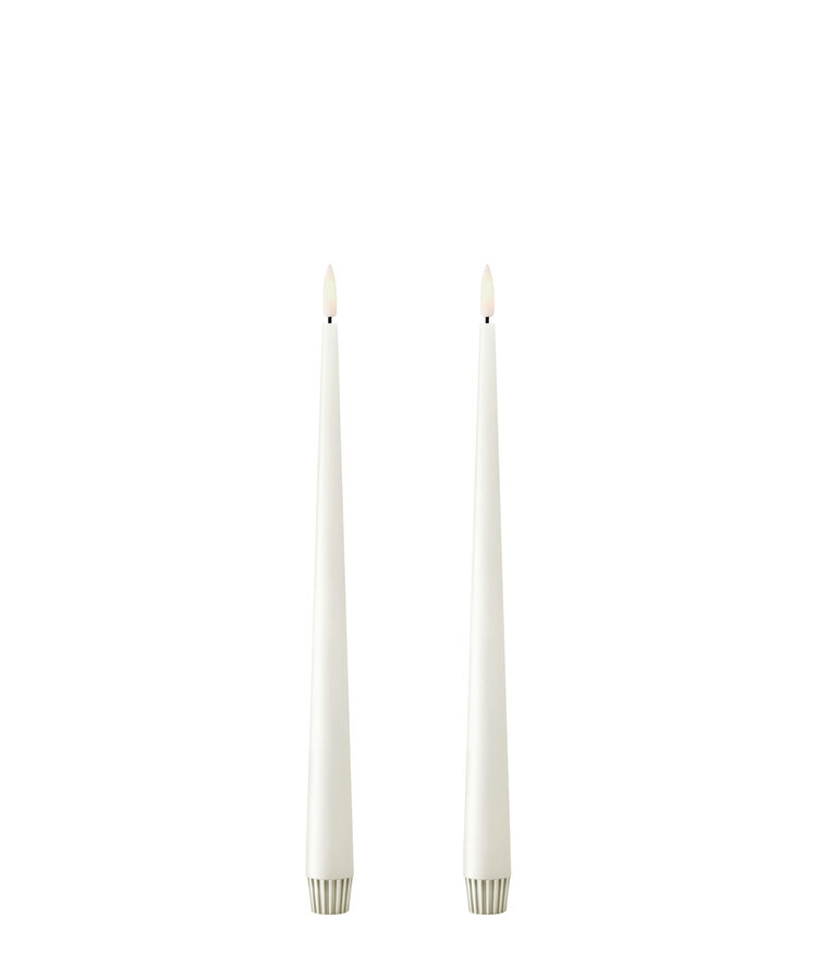 E&E LED Taper Candles Box/2