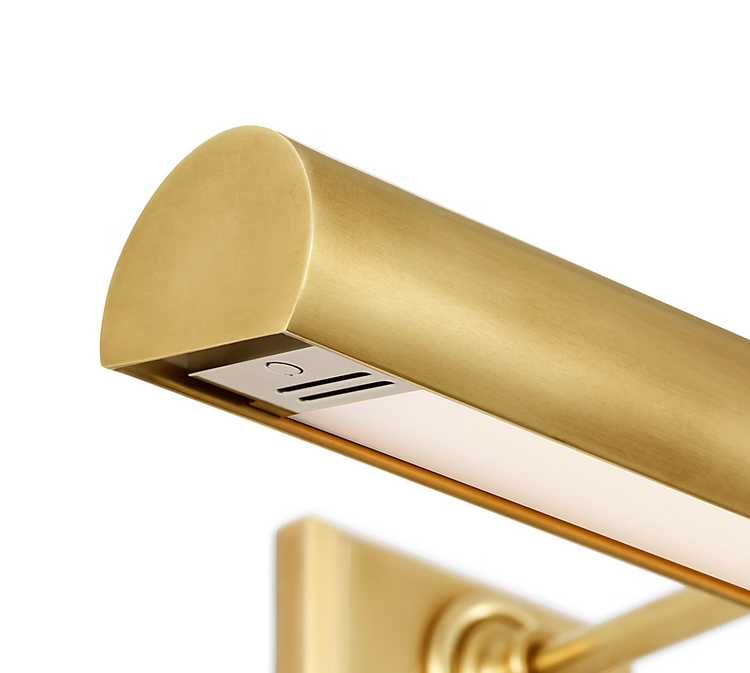 Cabinet Maker's Cordless Picture Light