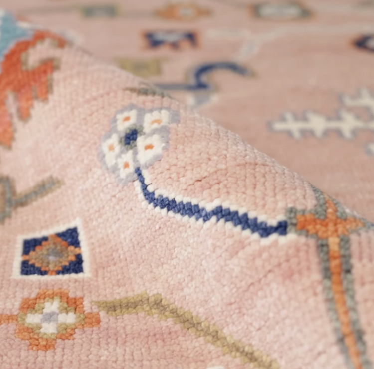 Everly Hand-Knotted Wool Rug