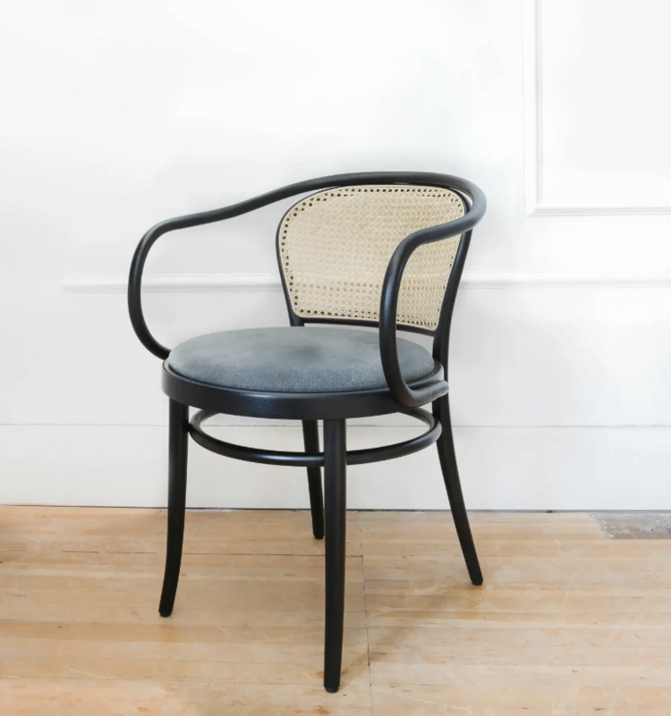Bentwood Round Arm Chair