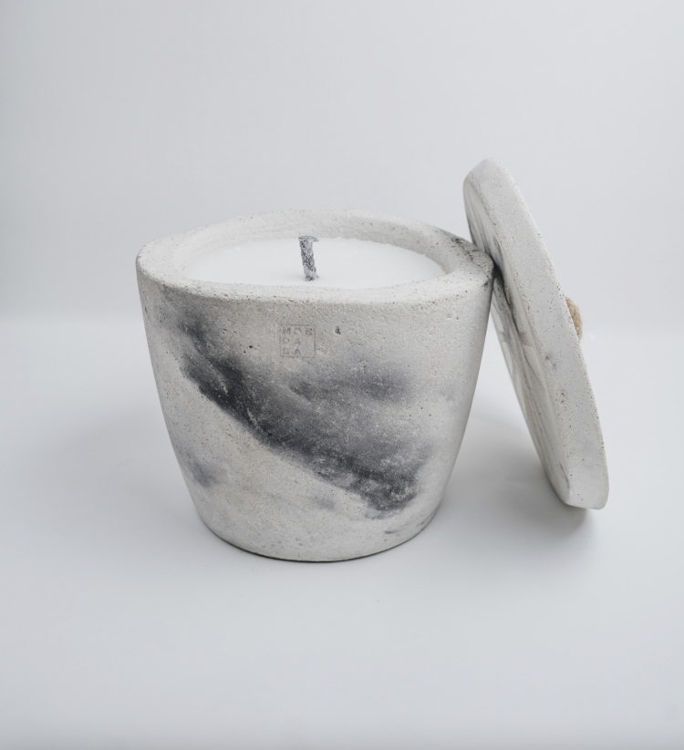 Outdoor Neutral Candle XL with Lid