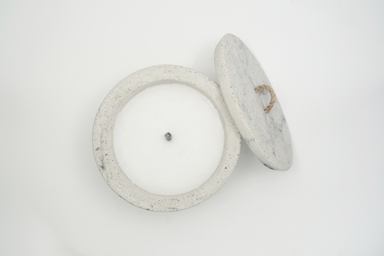 Outdoor Neutral Candle XL with Lid