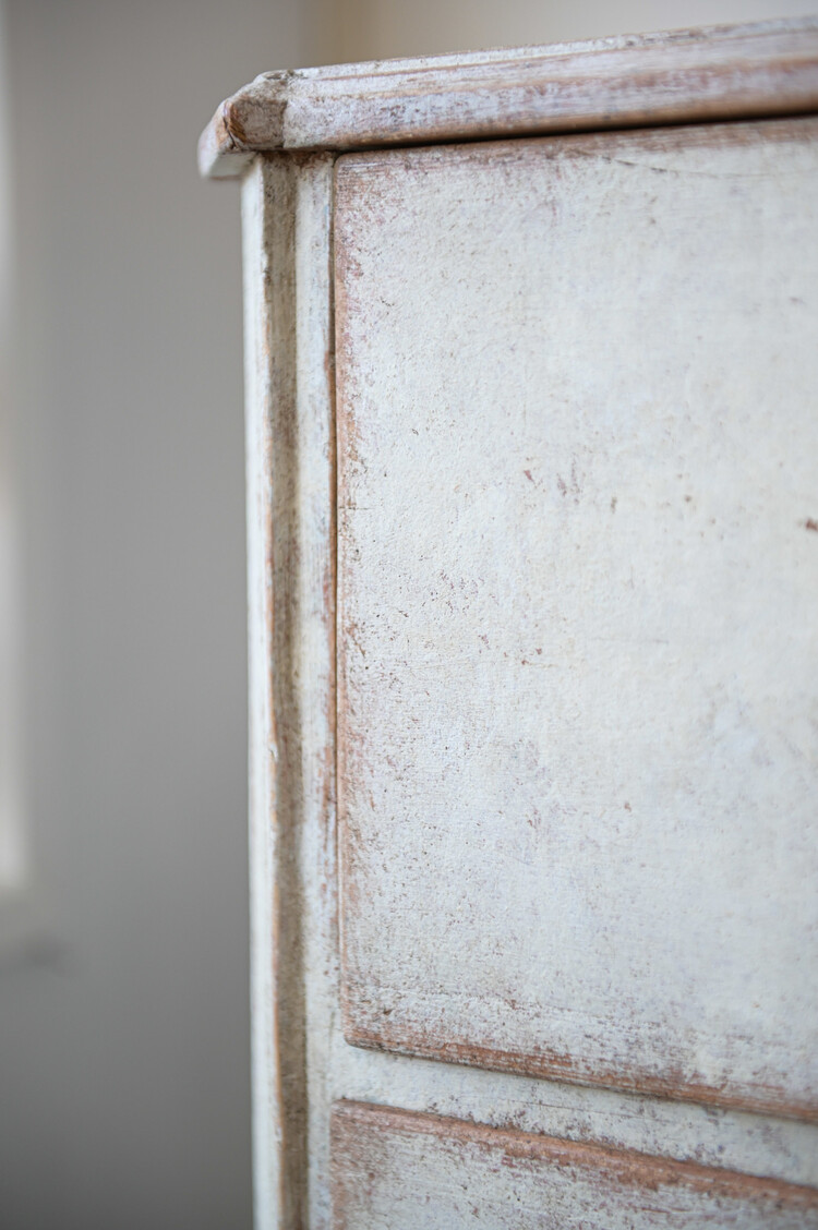 Antique Gustavian Chest of Drawers