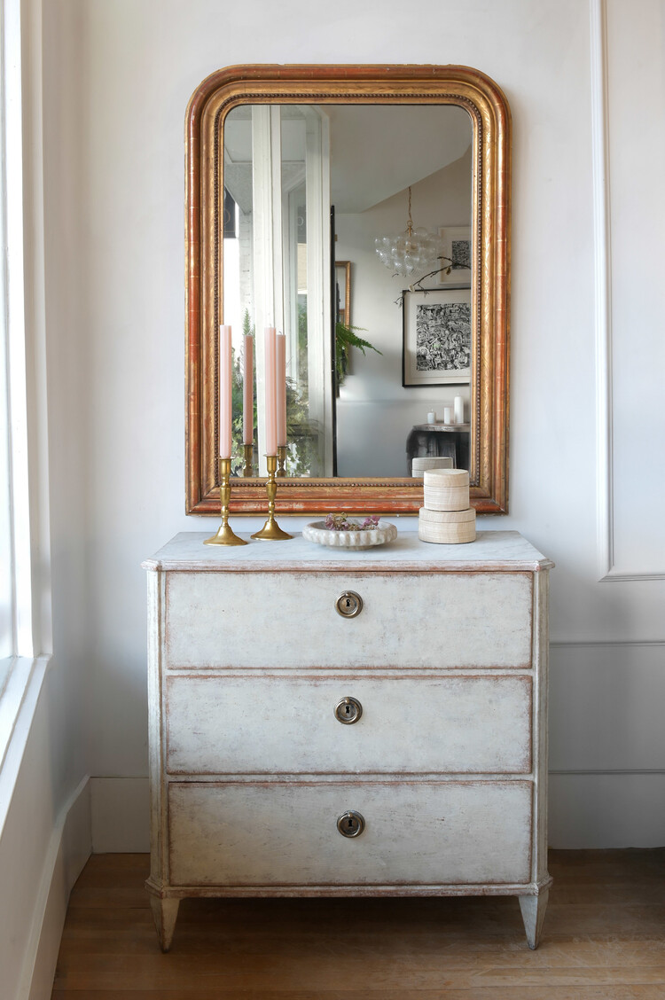Antique Antique Gustavian Chest of Drawers