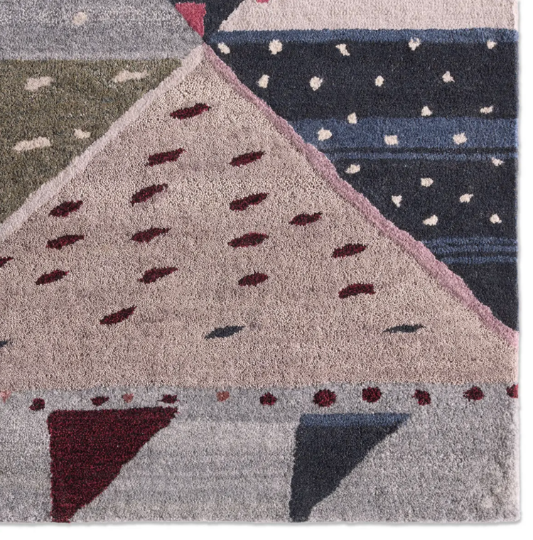 Reflections Hand-Tufted Wool Rug RMC03