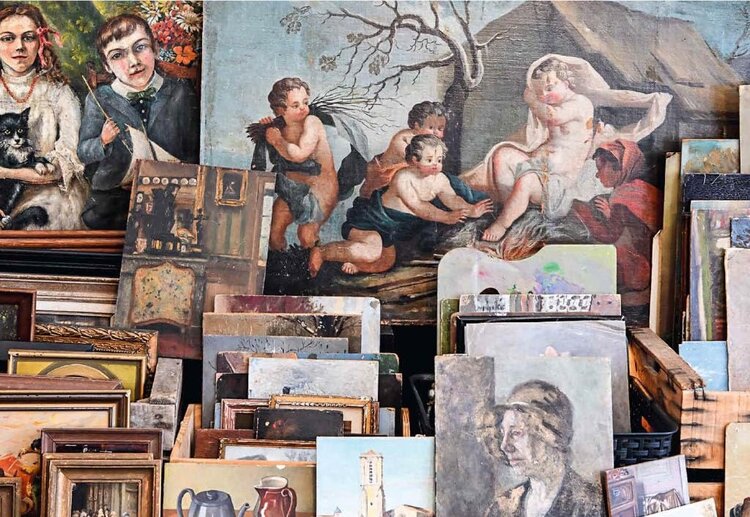 ' The Art of Antiquing in France: Flea Markets - Brocantes - Antique Shops'