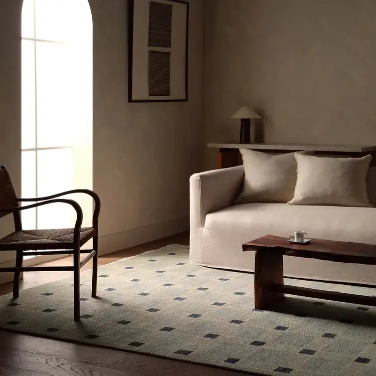 Burano Hand-Knotted Wool Rug