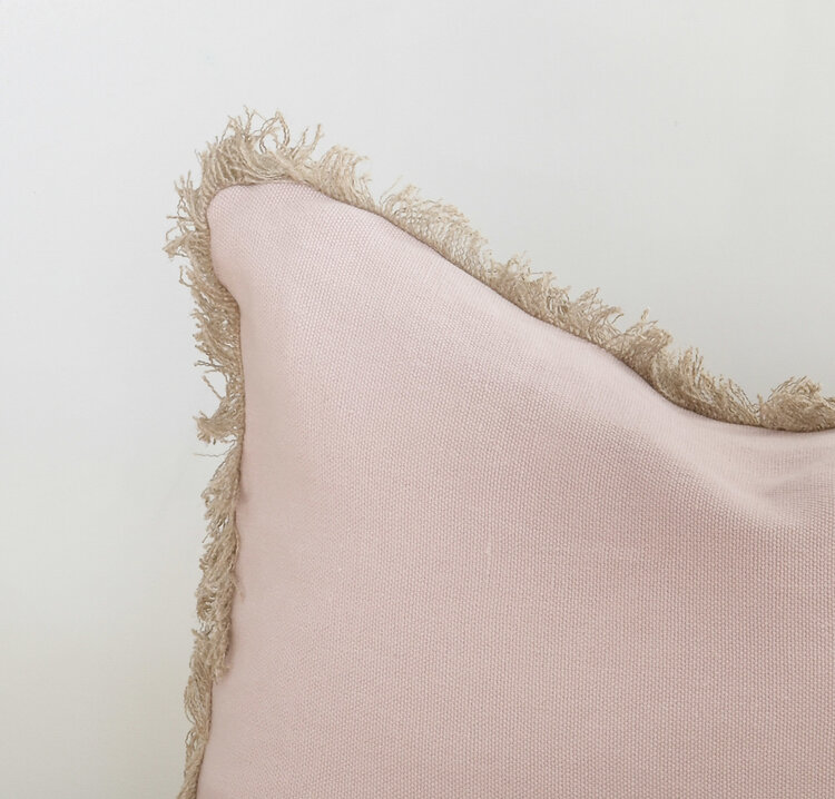 Bérengère Leroy Bérengère Leroy Capri Linen Cushion - Rose Lumbar