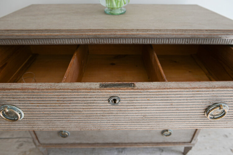 Warm grey Antique Gustavian Chest of Drawers (SOLD)