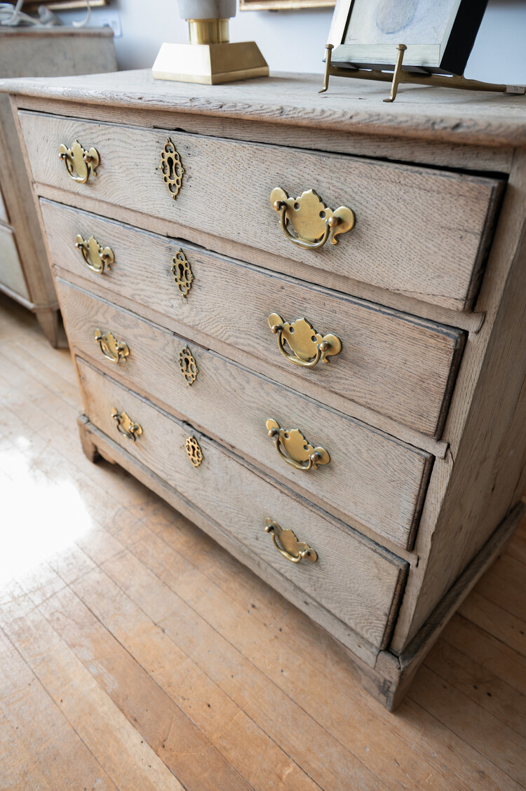 Antique Chest of Drawers, UK, 19th Century