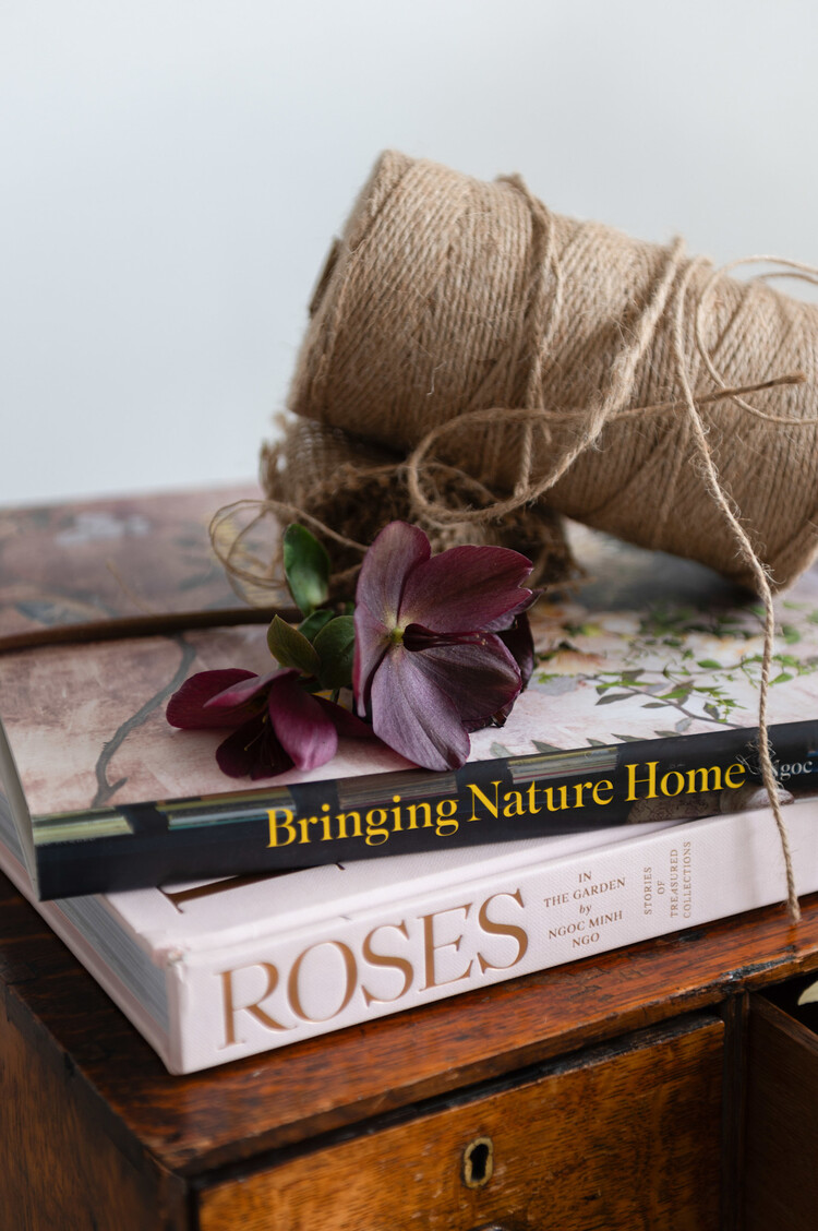 'Roses in the Garden' Book