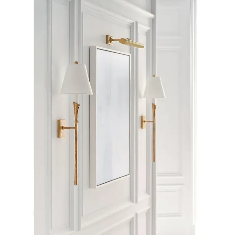 Cabinet Maker's Cordless Picture Light 18"