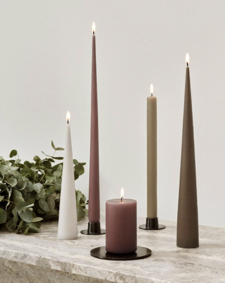 E&E Pillar Candle Caviar