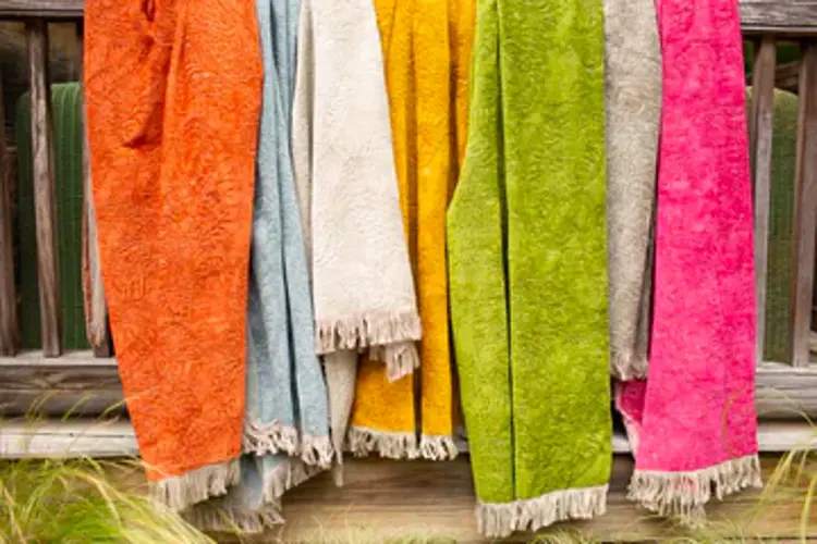 Savery Belgian Throw in Green