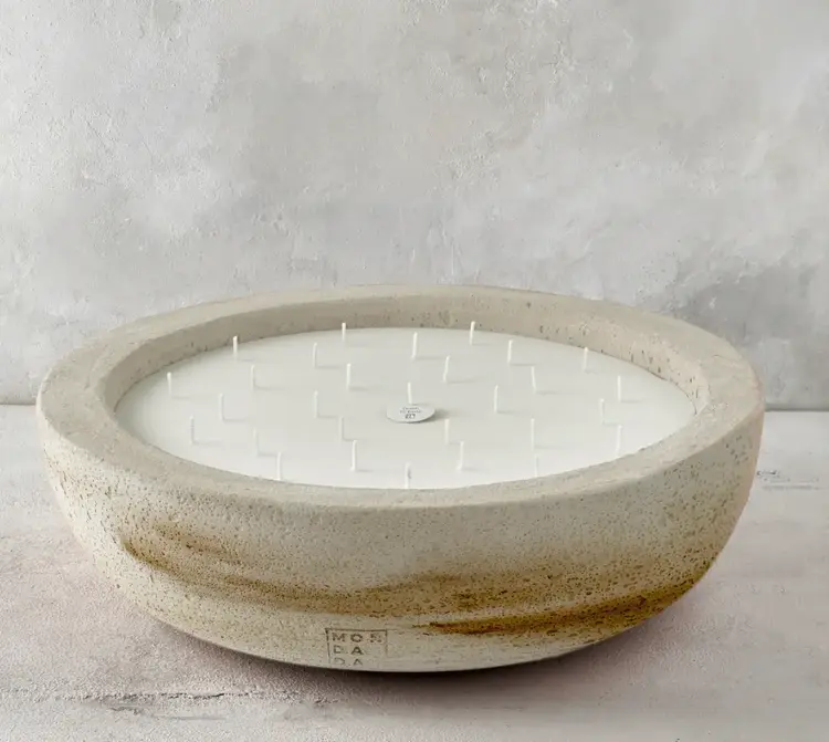 Urban Round Extra-Extra Large Candle (Indoor)