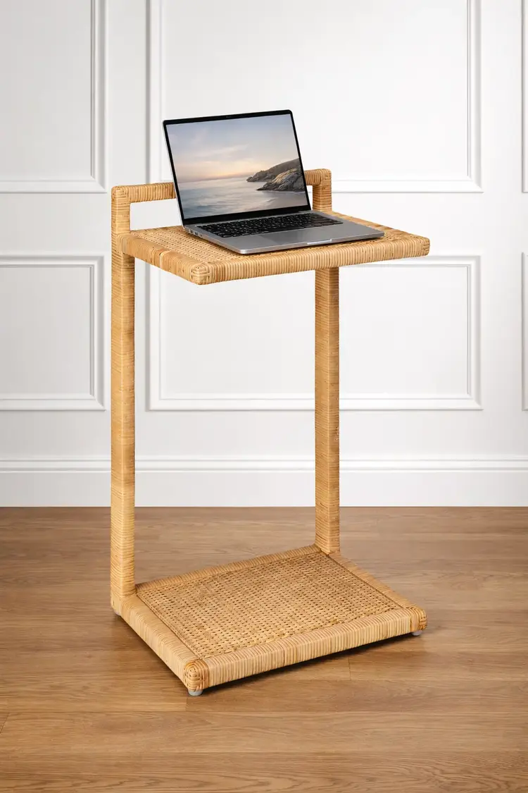 Isla Laptop Table