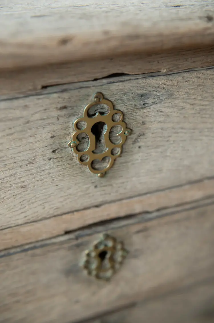 Antique Chest of Drawers or Dresser, UK, 19th Century