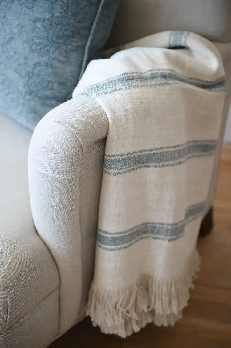 Savery Cushion in Blue 19x19"