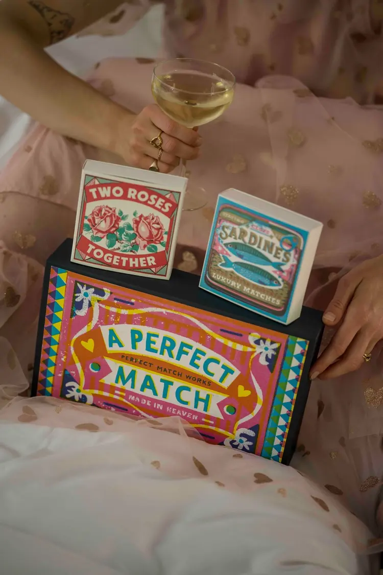 A Perfect Match Giant Matches