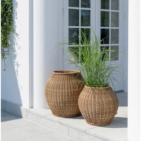 Ellis Outdoor Basket Planter (SOLD)