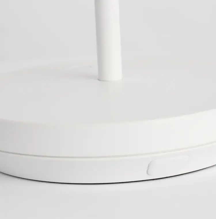 Doppia Accent Rechargeable Table Lamp