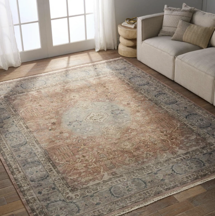 Britannia Rug in Haze 09