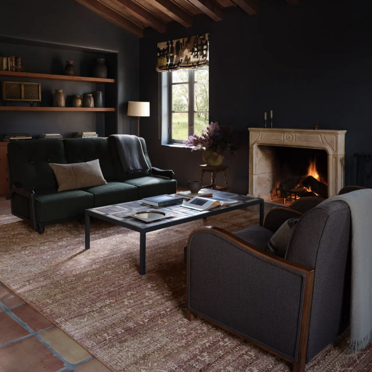 Britannia Rug in Folklore 16