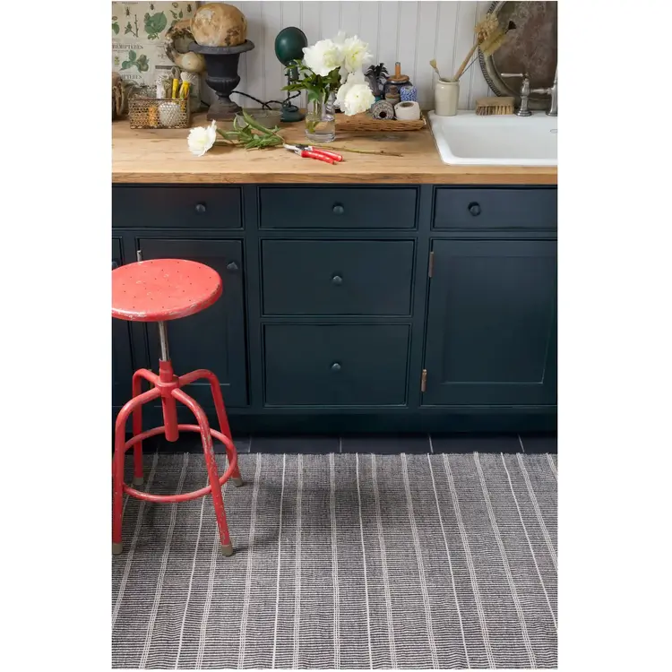 Samson Black Indoor/Outdoor Rug (3x5 in-stock)