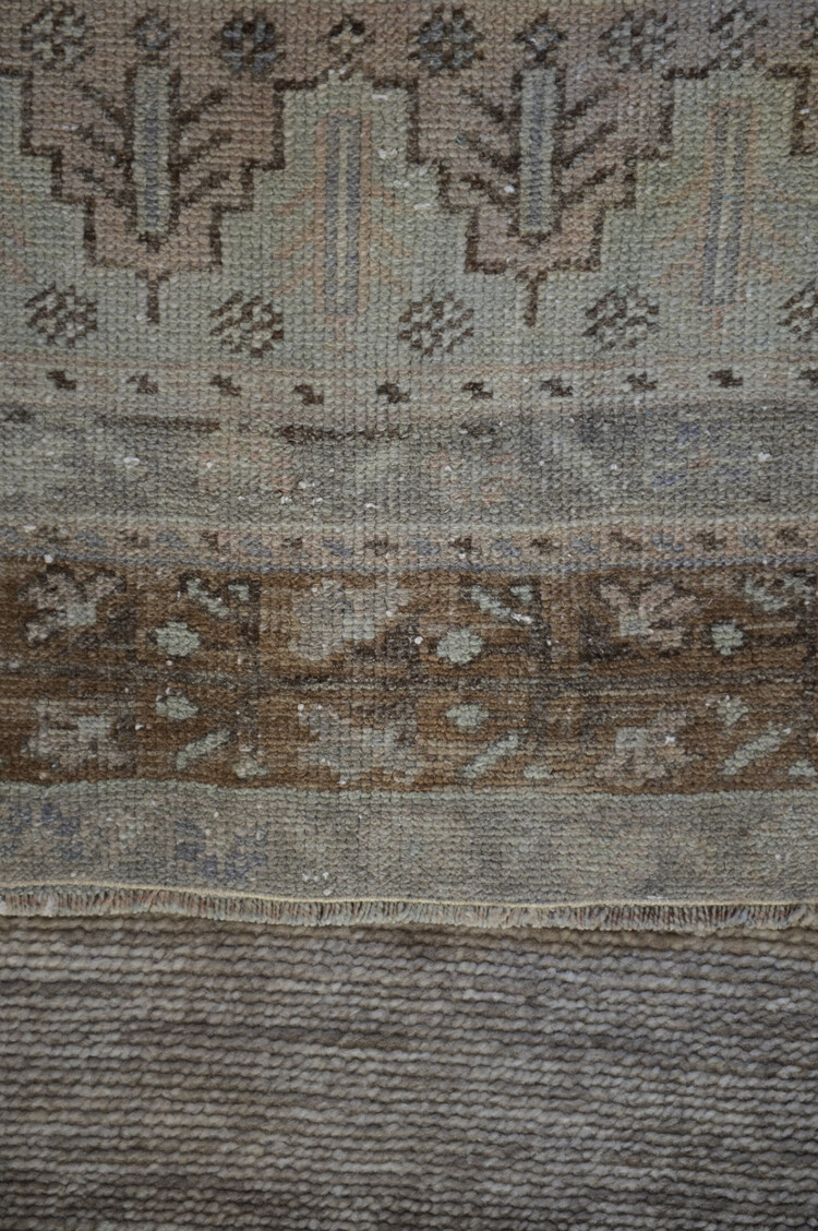 Vintage Turkish Wool Rug 3'8" x 7'7"
